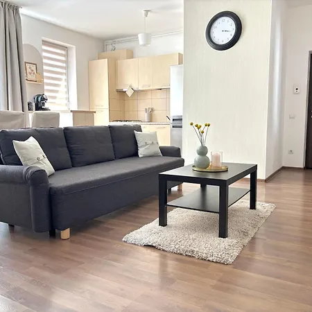 Wanderlust Cream, For 4, Wifi And Free Parking Apartment *